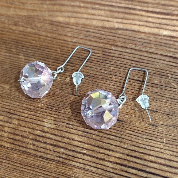 Handmade Jewelry - *5 For $20***Pink Crystal Drop Earrings/Handmade Ladies Earrings/Pink Crystals